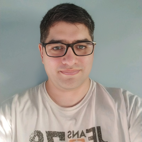 Ezra - Computer programming tutor - Surrey