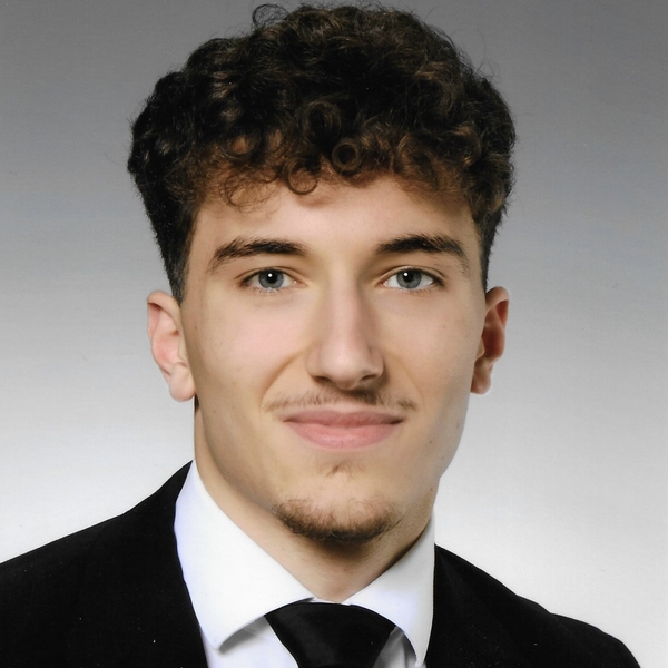 Danijel - Lehrkraft für Mathematik - Wien