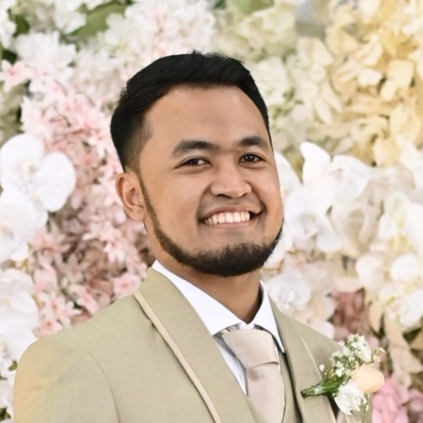 Arsyandi - Guru bahasa arab - Surabaya