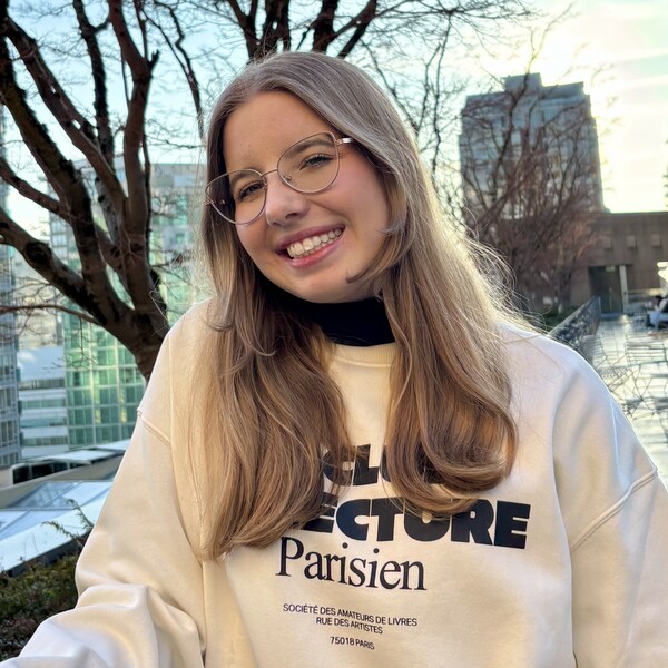 Anelise - Professor de inglês - Nova Trento (Santa Catarina)