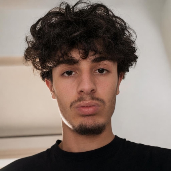 Nassim - professeur de mathématiques - Bordeaux