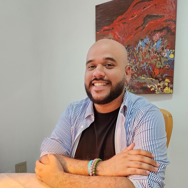 Miguel - Professor de espanhol - Guaíra