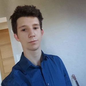 Julien - Prof de langages informatiques - Grenoble