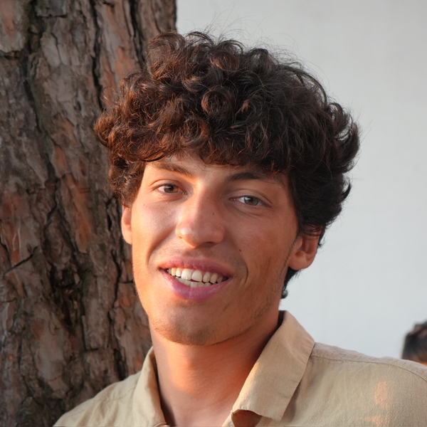 Léon - Prof de maths - Lausanne