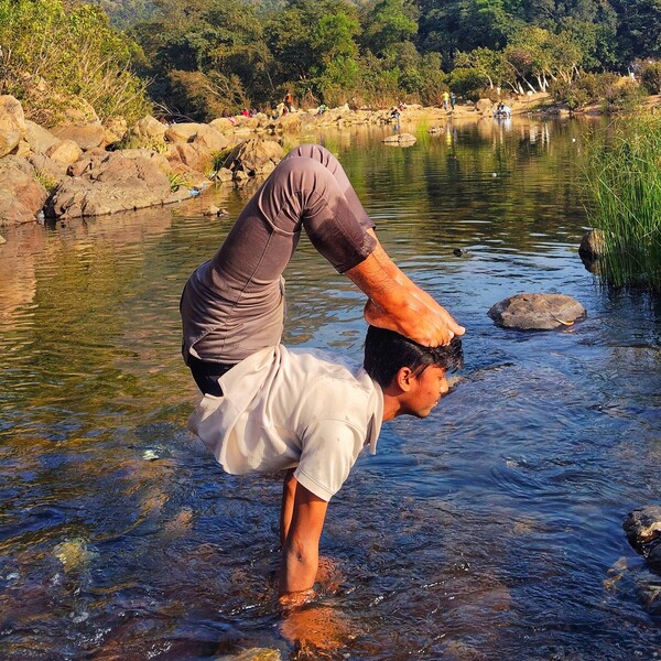 Abhishek - Yoga instructor - Jamshedpur