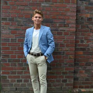 Julian - Lehrkraft für Latein - Remscheid