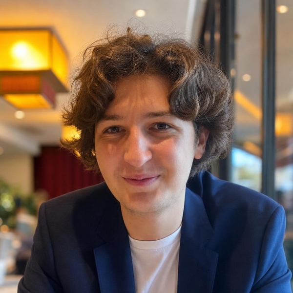 Antoine - Prof de maths - Compiègne