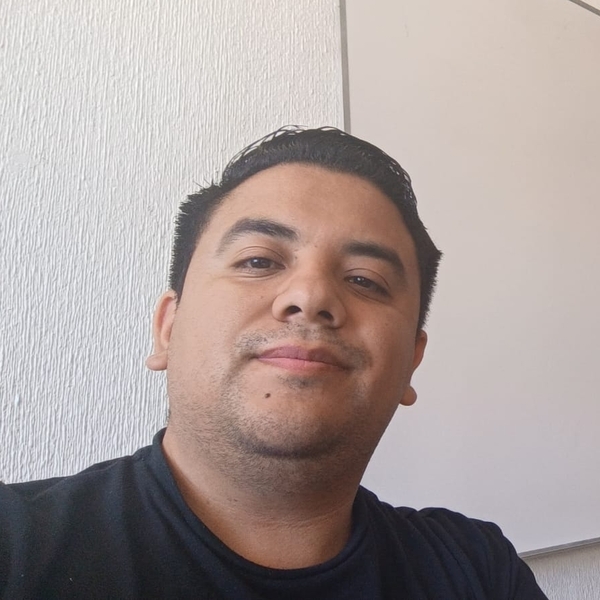 Oscar Eduardo - Profesor de inglés - Durango