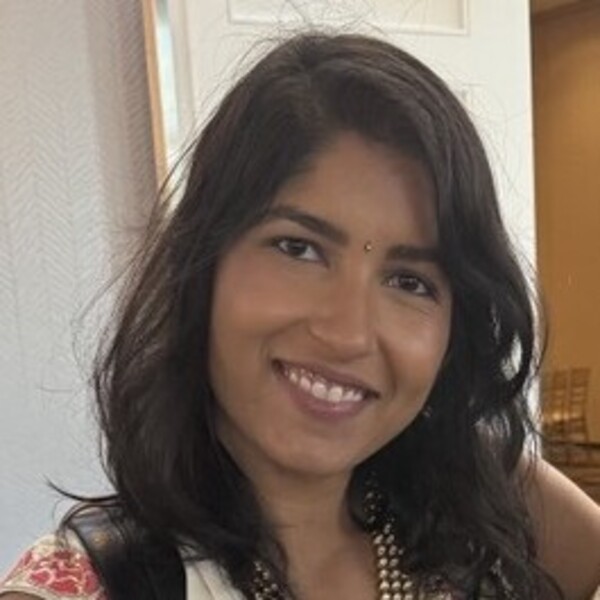 Nikita - Maths tutor - Aldie