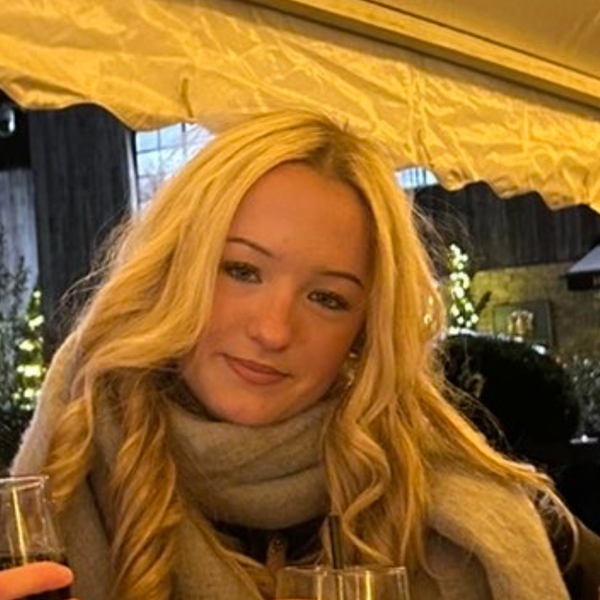Sophia - Maths tutor - Charlton Kings