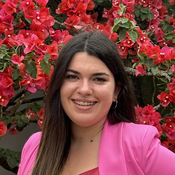 Joana - Professor de inglês - Santa Maria da Feira