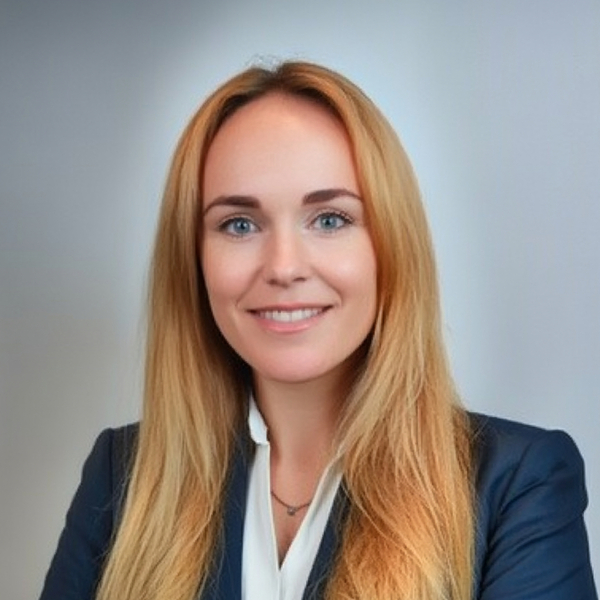 Demi - English tutor - Toowoomba
