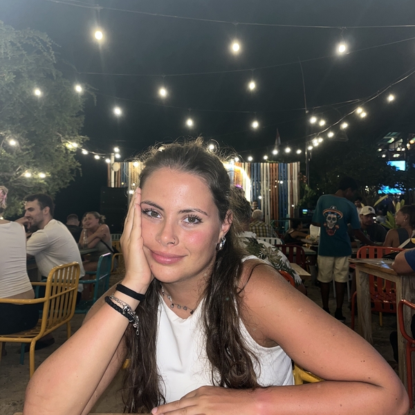 Laura - Spanish tutor - North Perth