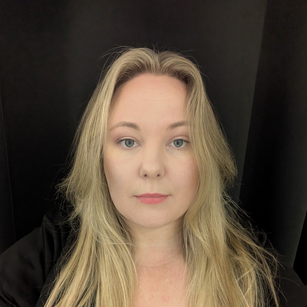 Esme - Drawing tutor - Hadleigh