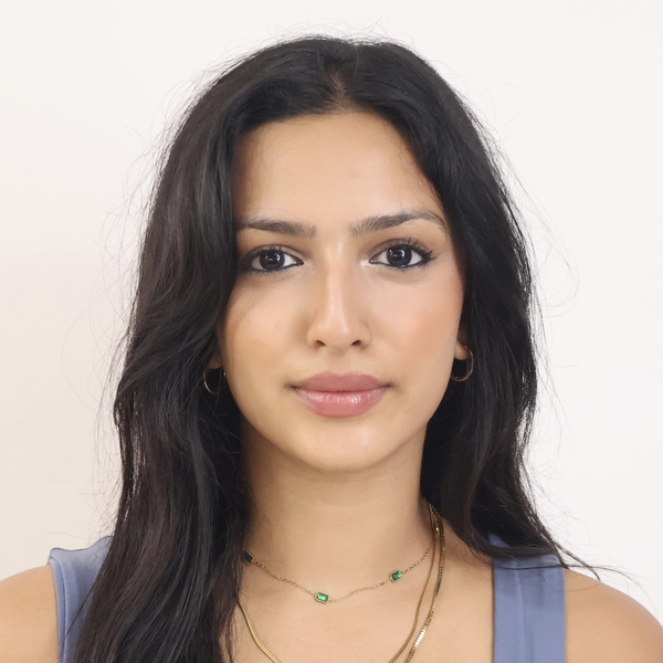 Ananya - English tutor - Camperdown