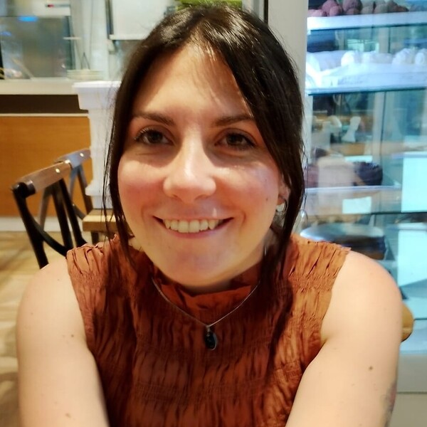 Giulia - Insegnante di materie umanistiche - Calvenzano