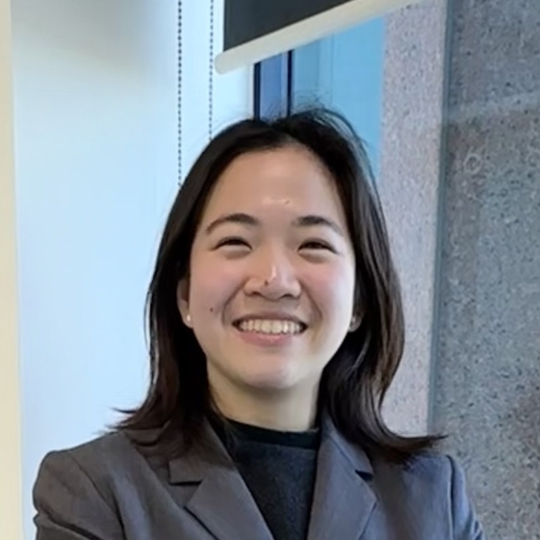 Jie - Economics tutor - London