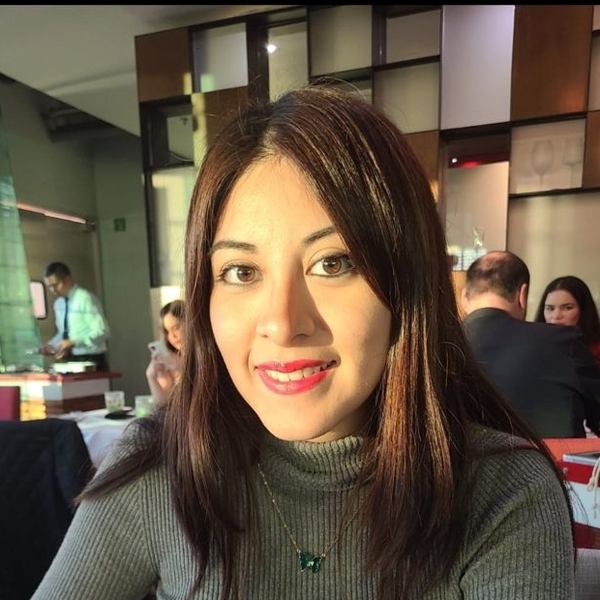 Claudia - Salsa tutor - Eight Mile Plains