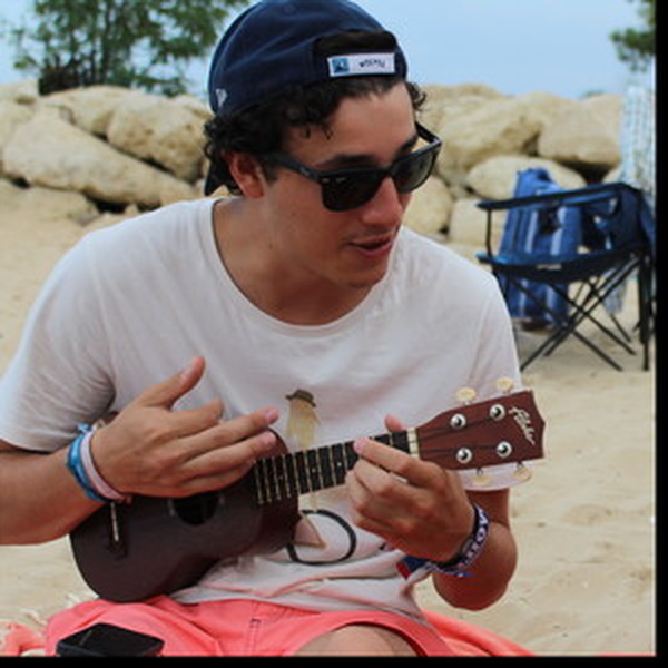 Anatole - Prof de guitare - Marseille
