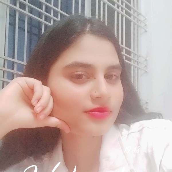 Shrishti - Yoga instructor - Pune