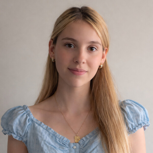 Naia - Spanish tutor - Edmonton