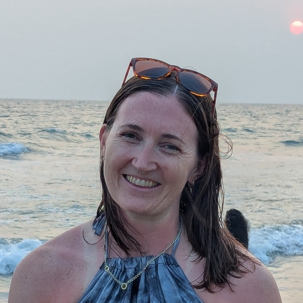 Elizabeth - Yoga instructor - Columbus