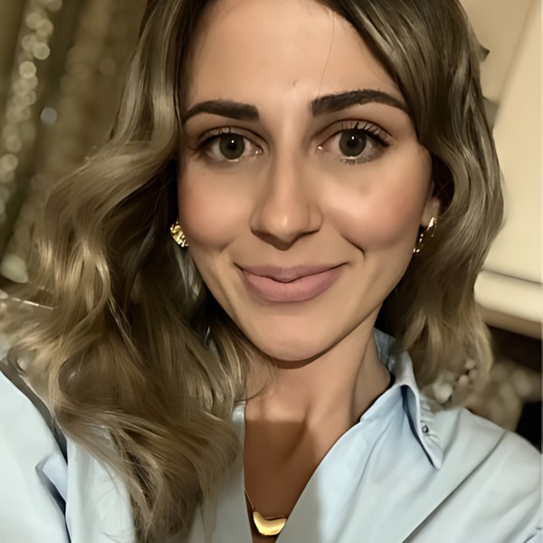 Hazel - Computer programming tutor - Dubai
