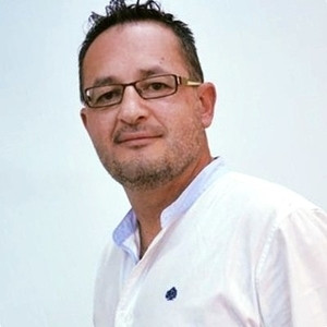 Abel - Profe de derecho constitucional - Algeciras