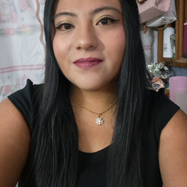 Maya Cinthya - Profesor de matemáticas - Heroica Puebla de Zaragoza