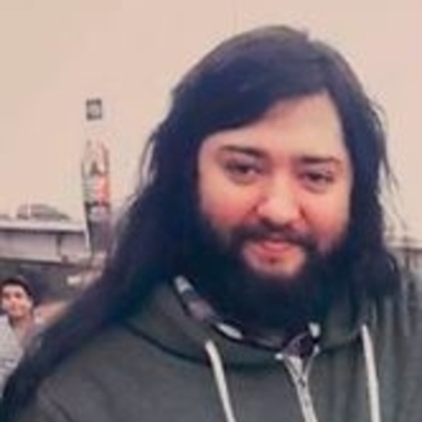 Cristobal - Profesor de programación - Valdivia