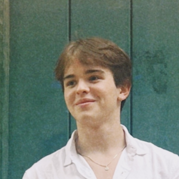 Augusto - Prof de inglês - Cambuci