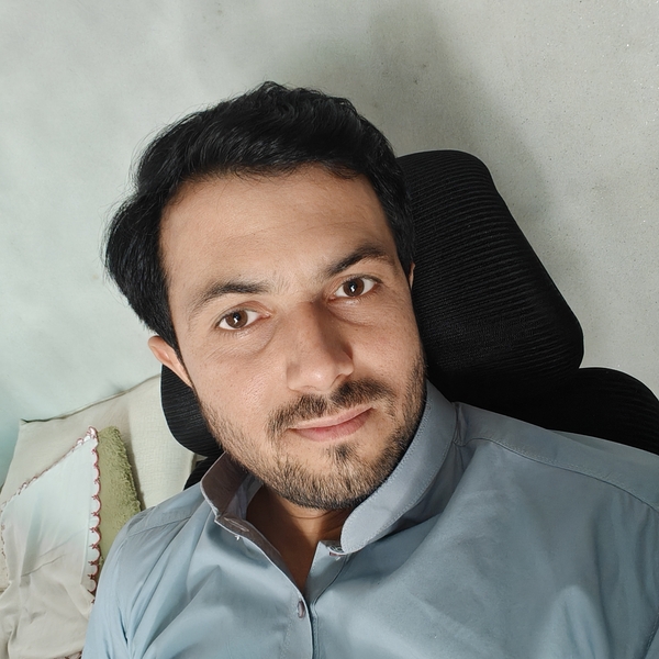 Amjad - Chemistry teacher - Hot Springs