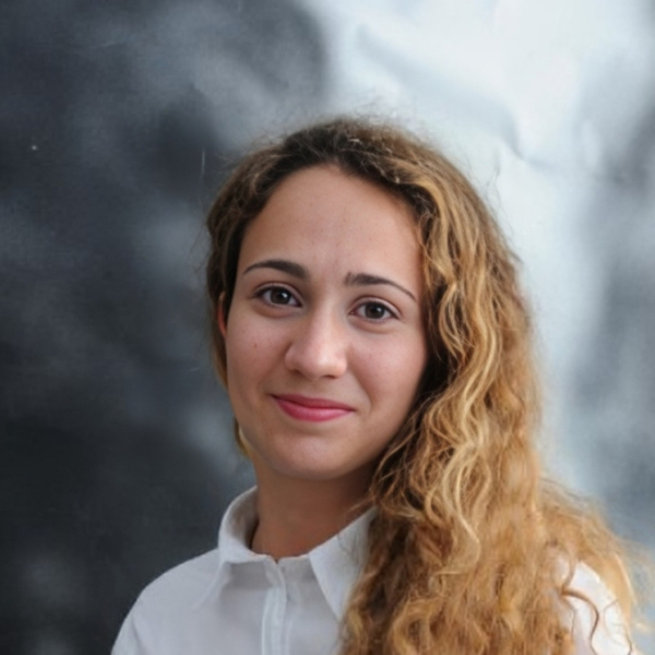 Lena - Biology tutor - Kitchener