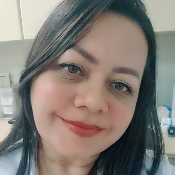 Anjuly - Prof de biologia - Cidade Patriarca