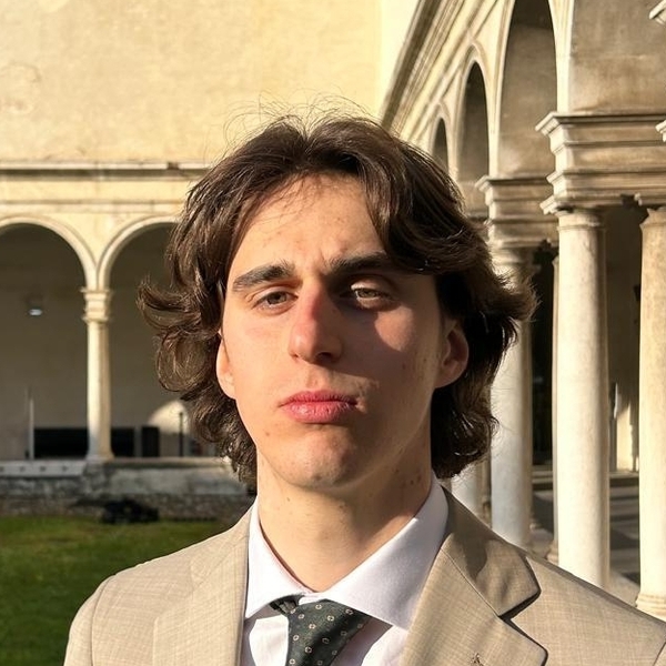 Elia - Insegnante di ripetizioni - Iseo