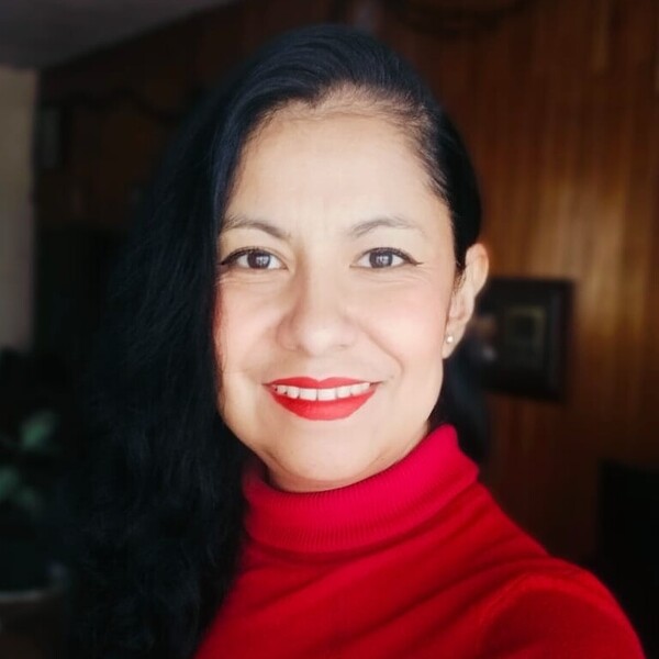 ANA LUZ - Profesor de inglés - Tulancingo