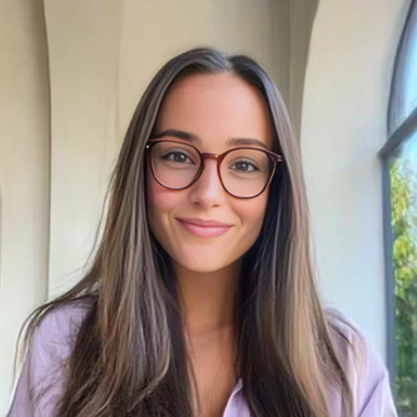 Veda - Physics tutor - Kitchener