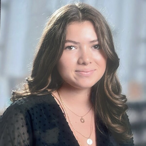 Carla - Prof d'aide aux devoirs - Saint-Siméon-de-Bressieux