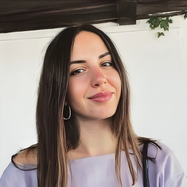 Reina - English tutor - Wollongong