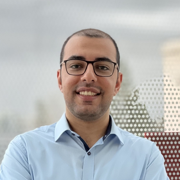 Rouzbeh - Software teacher - Calgary