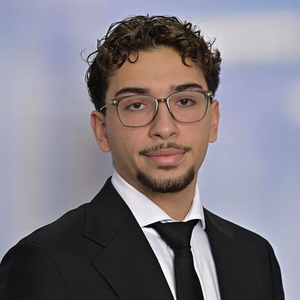 Mohamed - Lehrkraft für Chemie - Frankfurt am Main