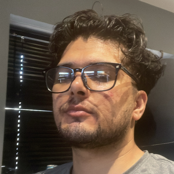 Omid - Computer languages tutor - London