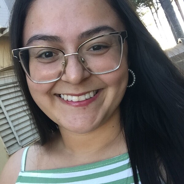 Isabella - Professor de reforço escolar - Itapuranga