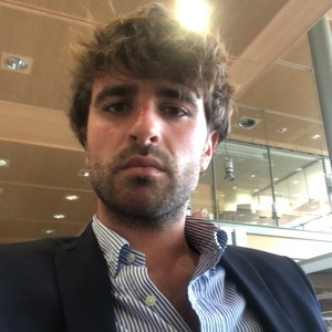 Fabio - Insegnante di diritto - Catania