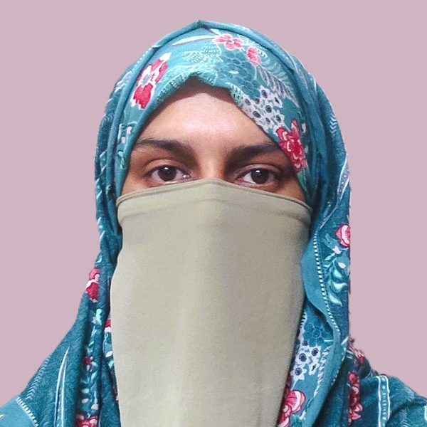 Nageena - Biology tutor - Sharjah