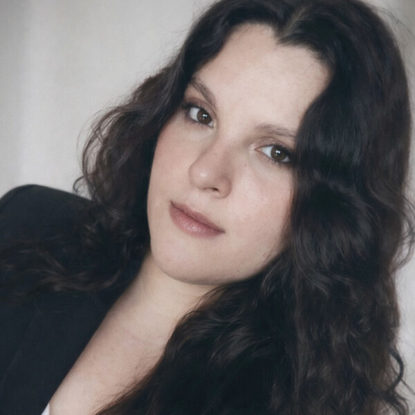 Maria Eduarda - Professor de inglês - Machados (Navegantes)