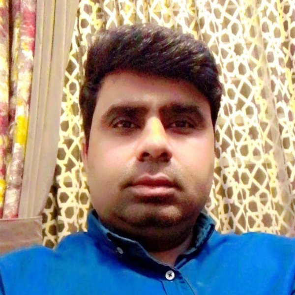 Malik Mahmood - Maths tutor - Lahore