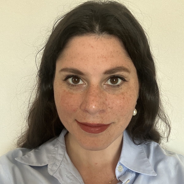 Monica - Italian speaking teacher - London