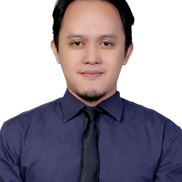 Taufik - Prof manajemen - Bandung