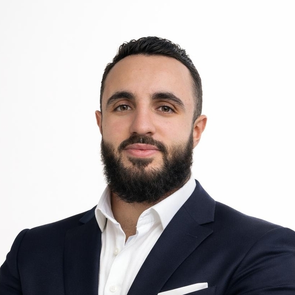 Ahmad - English tutor - Windsor